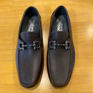 Sold 🙅🏼‍♀️ Ferragamo driving moccasin size 9.5